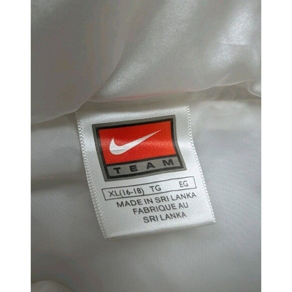 Idaho Boise State Football Classic Women's XL Puffer Vest NIKE White Satin - Picture 6 of 9